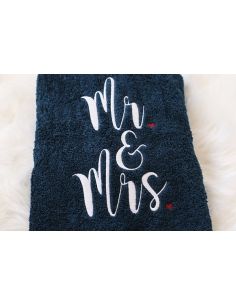 Serviette brodée Mr & Mrs 2